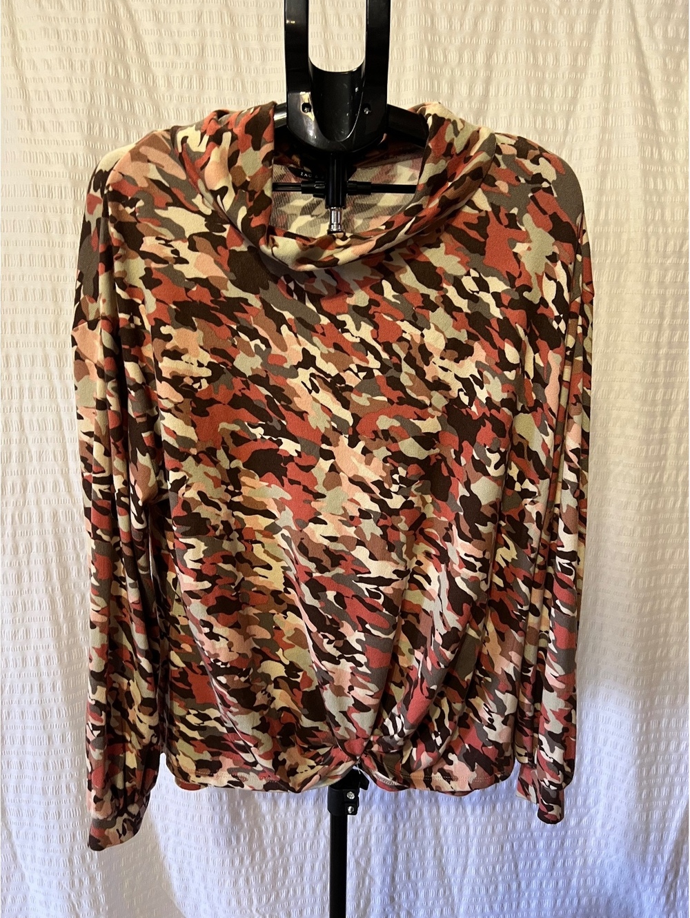 Zac & Rachel Sz XL Pink Camo Top